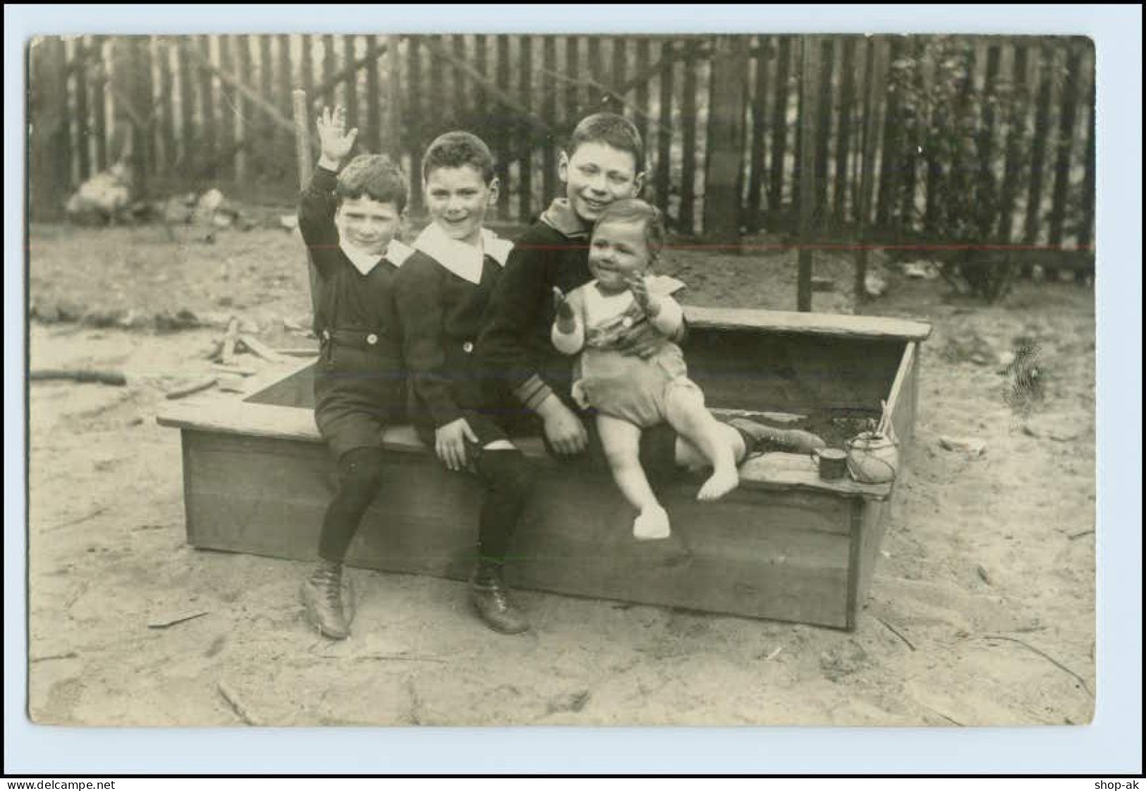 W1J48/ Kinder In Der Sandkiste Privat Foto AK Ca.1930 - Autres & Non Classés