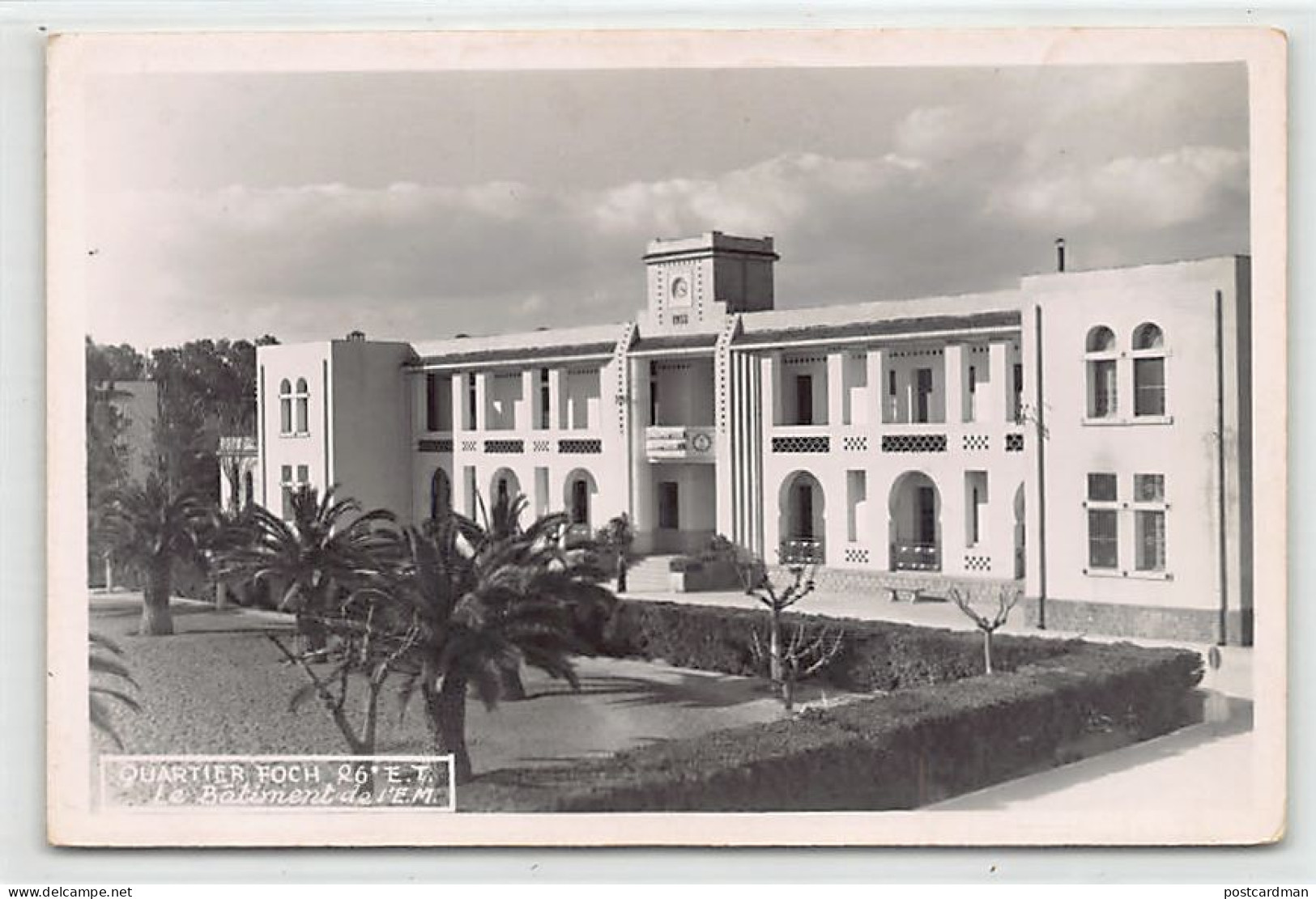 Tunisie - TUNIS - Quartier Foch 26e E. T. - Le Bâtiment De L'Etat-Major - Photo Jean Barbaro - Ed. Illustra  - Tunisie