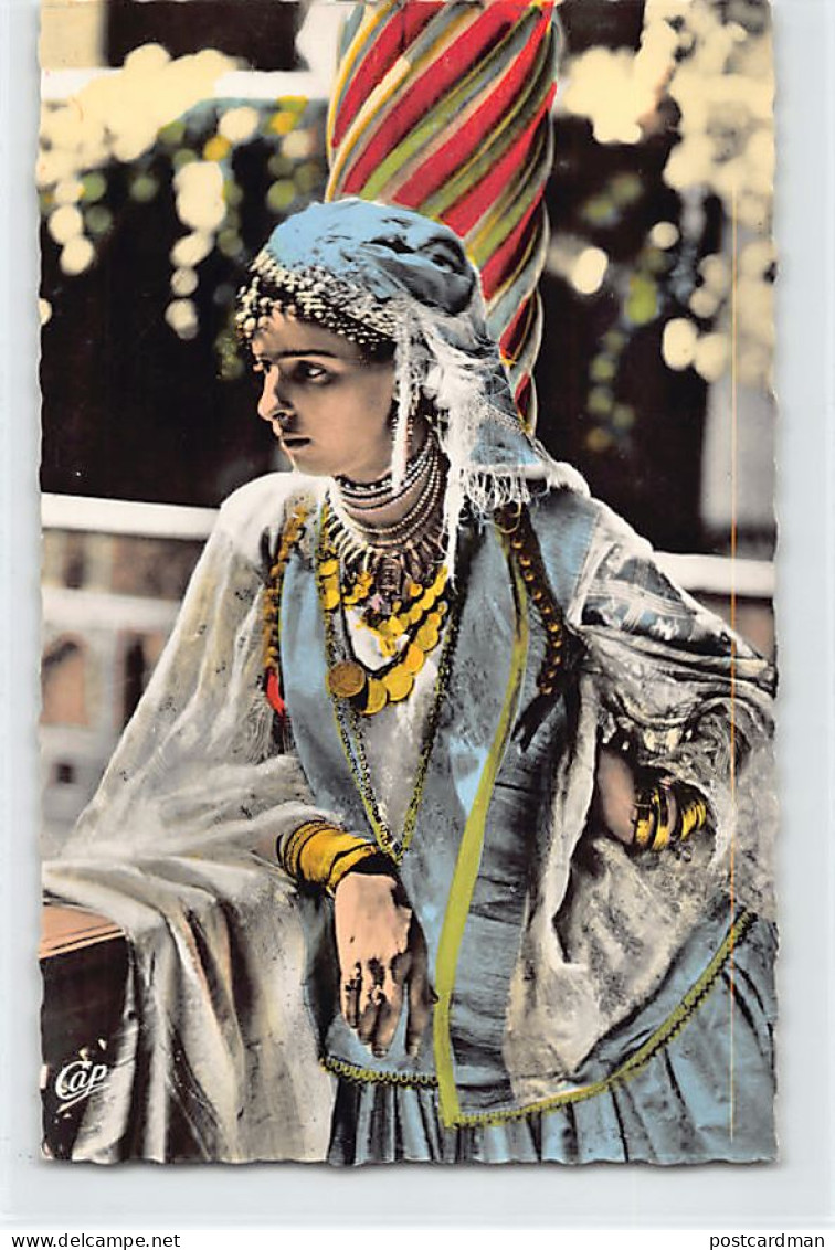 Algérie - Femme Rêvant - Ed. CAP 1457 - Femmes