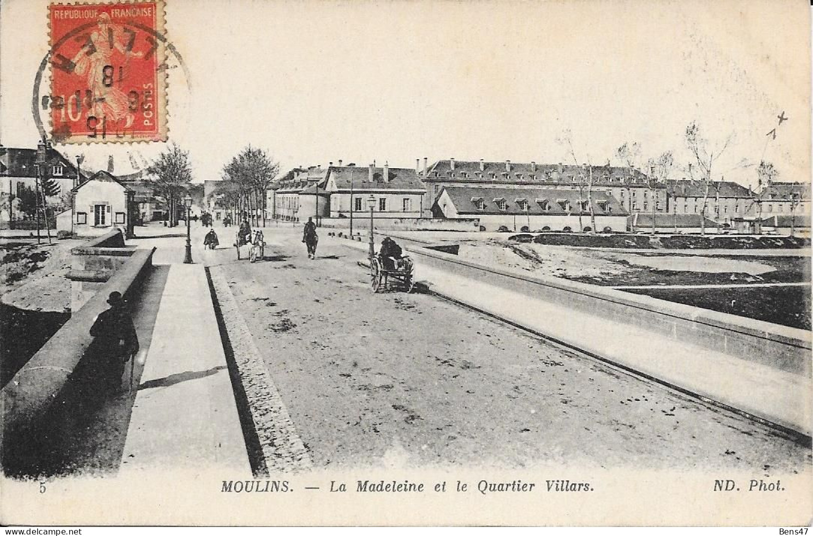 03 Moulins La Madeleine Et Le Quartier Villars - Moulins