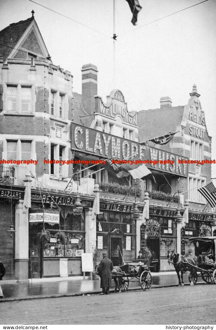F006287 Wellington Arms. Uxbridge Road. London. Claymore Whisky - REPRODUCTION - Other & Unclassified
