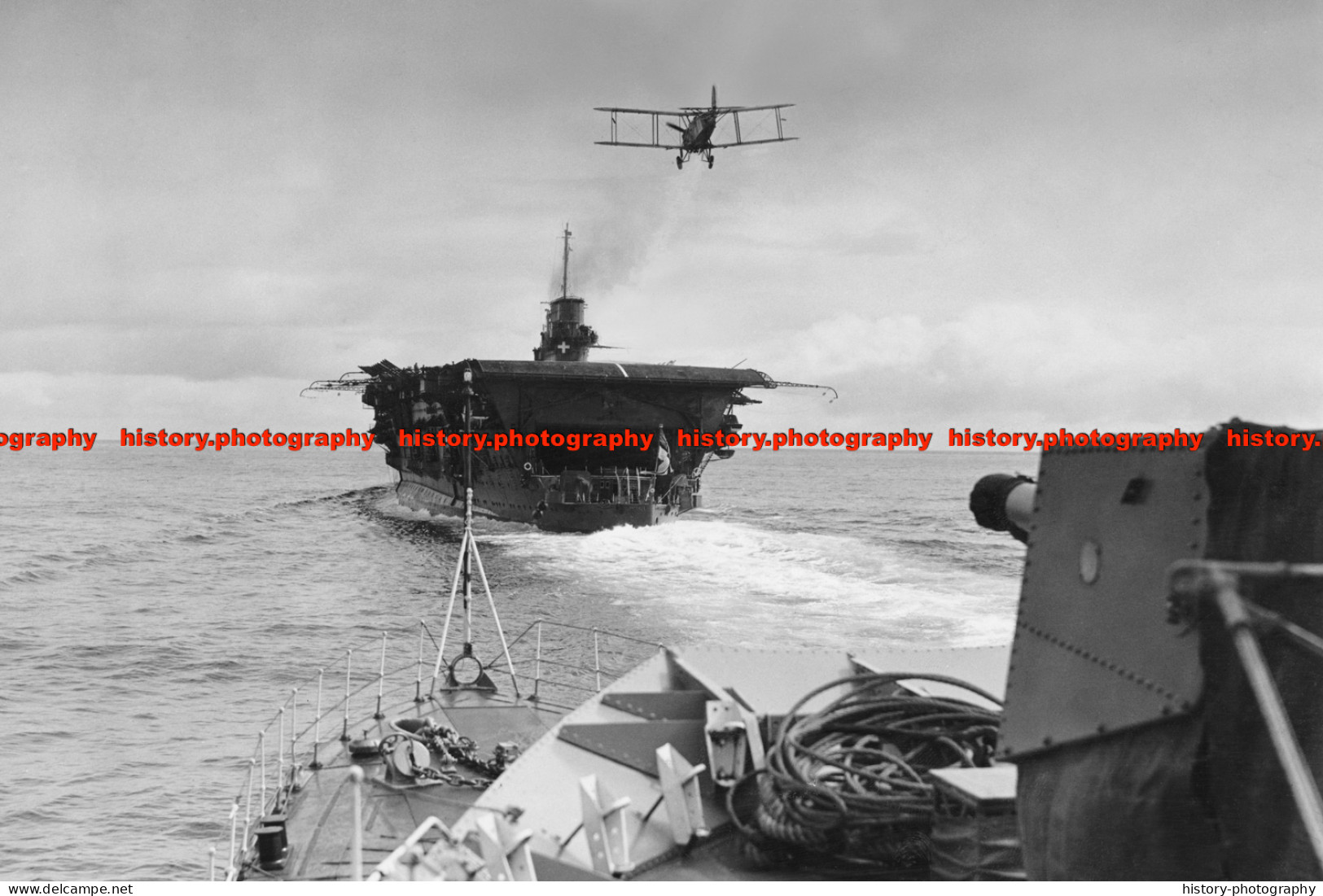 F010019 HMS Courageous. British Aircraft Carrier. WW2 - REPRODUCTION - Autres & Non Classés