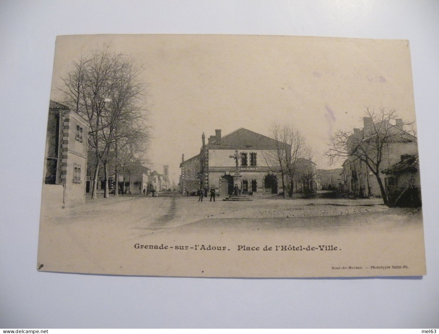 A546 . CPA. 40. GRENADE-sur-L'ADOUR . (Landes).Place De L'Hotel De Ville . .beau Plan Animé. écrite & Voyagée 1906 - Otros & Sin Clasificación