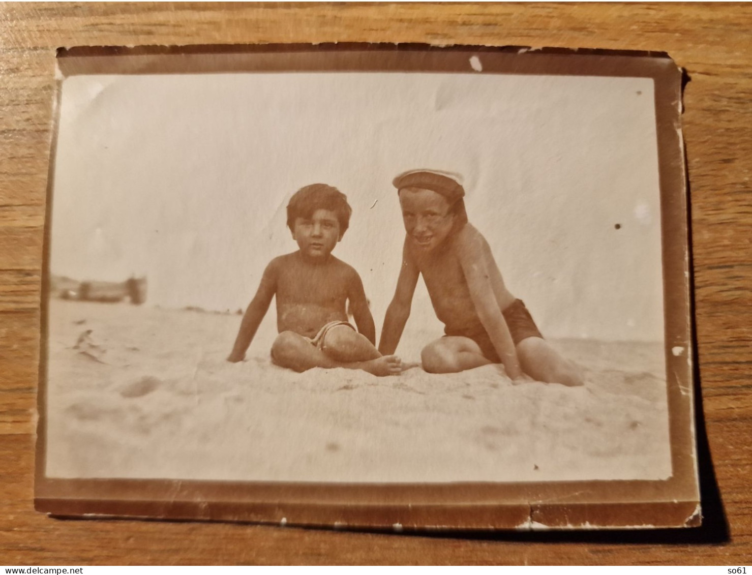 19225.   Due  Fotografie D'epoca Bambini Al Mare Con Cane 1922 Italia - 9x6,5 - Identified Persons