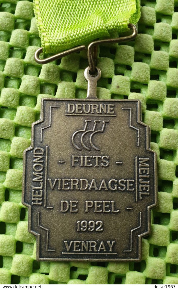 Medaile  :  Deurne / Helmond De Peel 1992 Fiets Vierd. 1992 -  Original Foto  !!  Medallion  Dutch - Andere & Zonder Classificatie