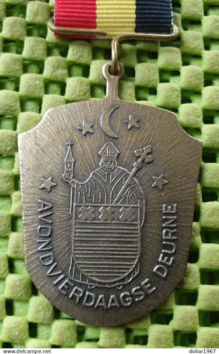 Medaile  :  Avondvierdaagse Deurne 1998 ( N.B )  -  Original Foto  !!  Medallion  Dutch - Altri & Non Classificati