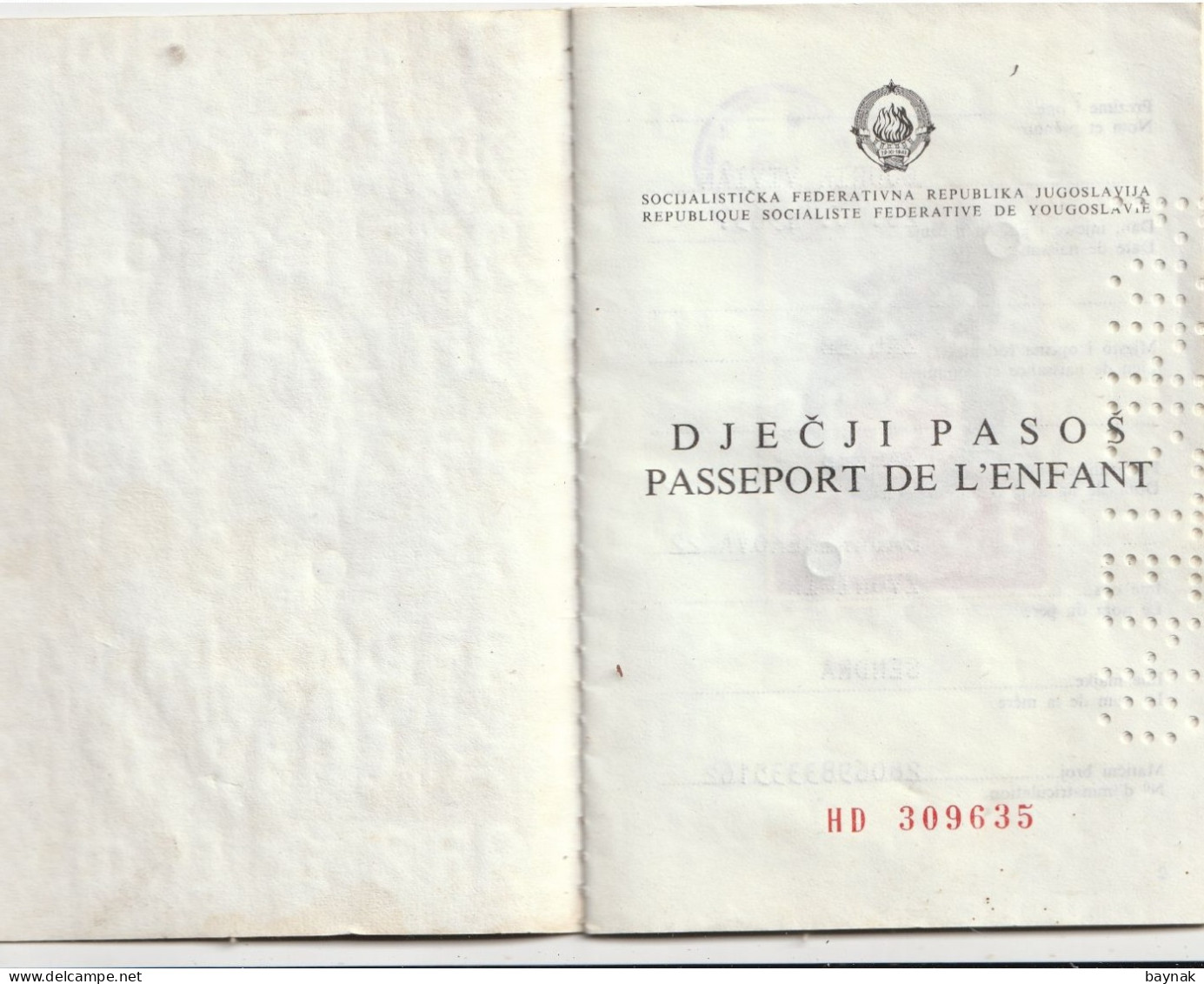 Q157  --  PASSPORT  --   SFR YUGOSLAVIA  --   PASSEPORT DE L `ENFANT  --  GIRL, 5 YEAR  --  1988 - Historische Documenten