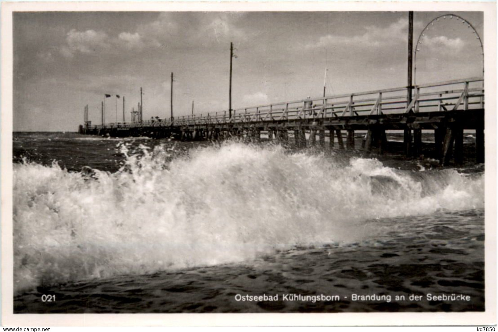 Kühlungsborn, Brandung An Der Seebrücke - Kühlungsborn