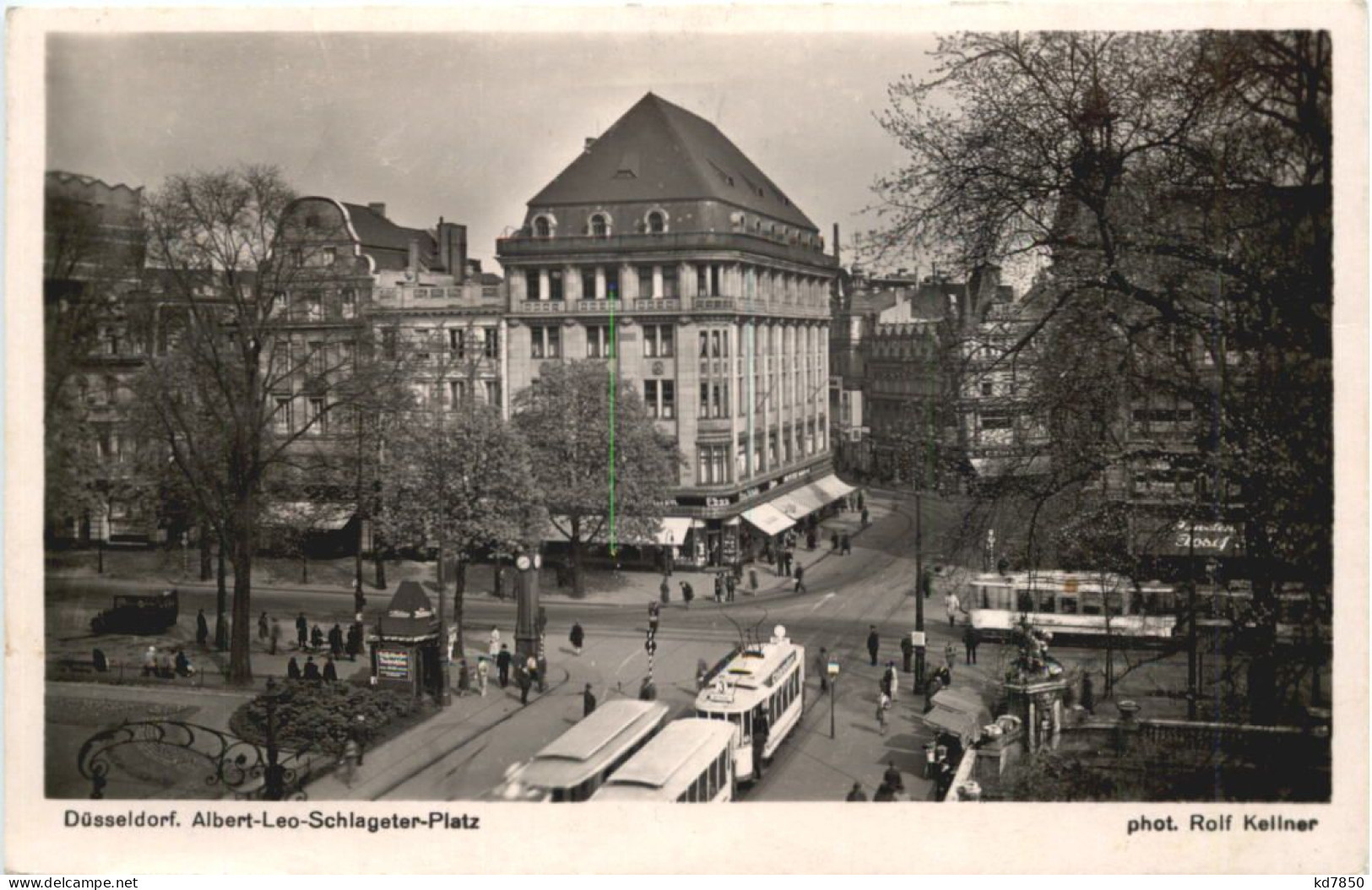 Düsseldorf - Albert Leo Schlageter Platz - Düsseldorf