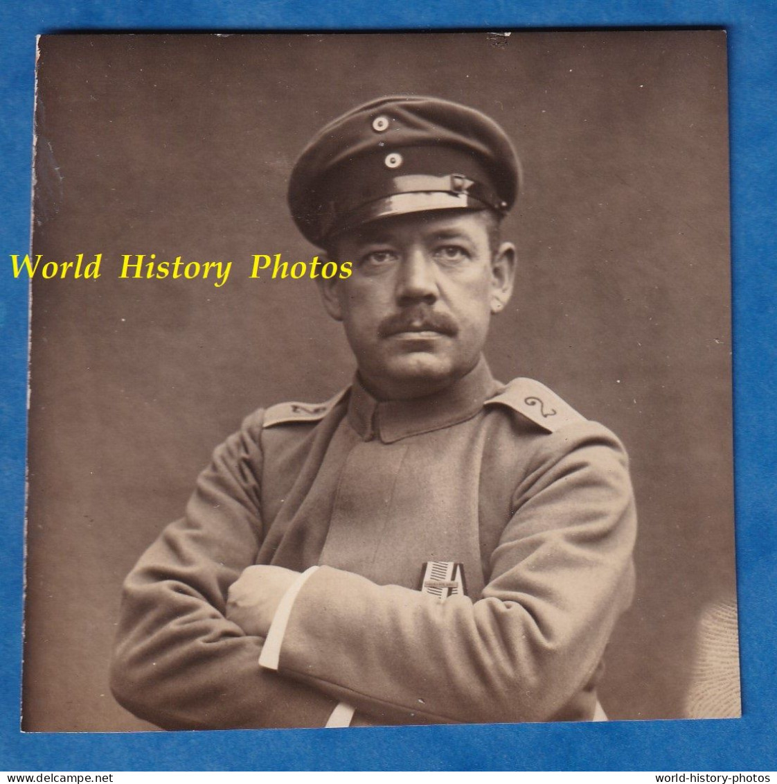 CPA Photo D'un Soldat Allemand - Portrait Studio D'un Officier 2. Regiment Infanterie ? IR ? WW1 Mutze Uniforme Médaille - Guerre 1914-18