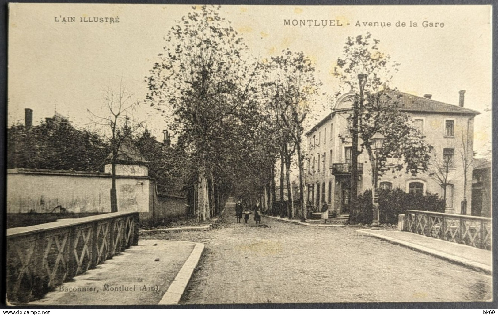 Montluel Avenue De La Gare - Montluel