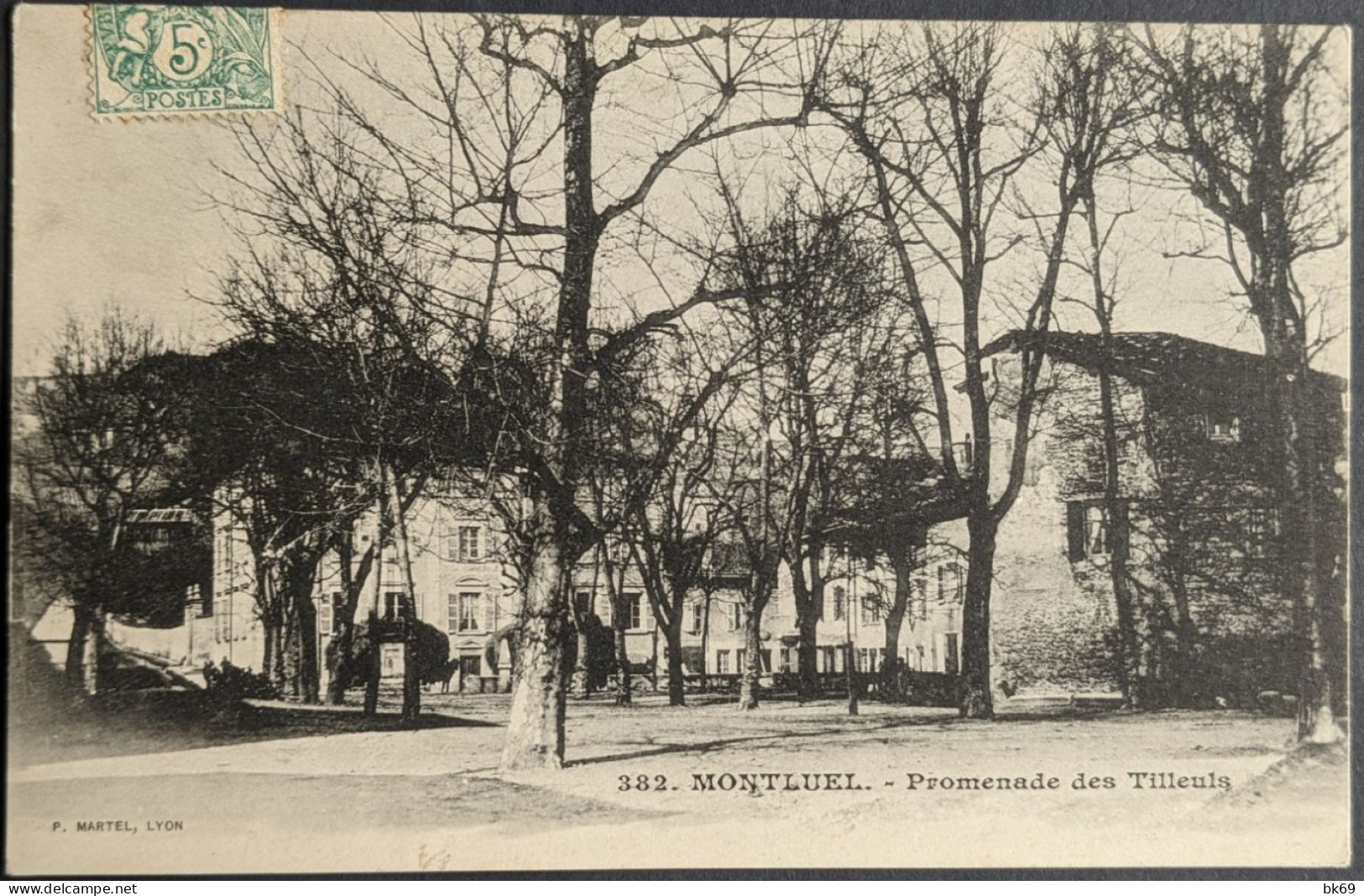 Montluel Promenade Des Tilleuls - Montluel