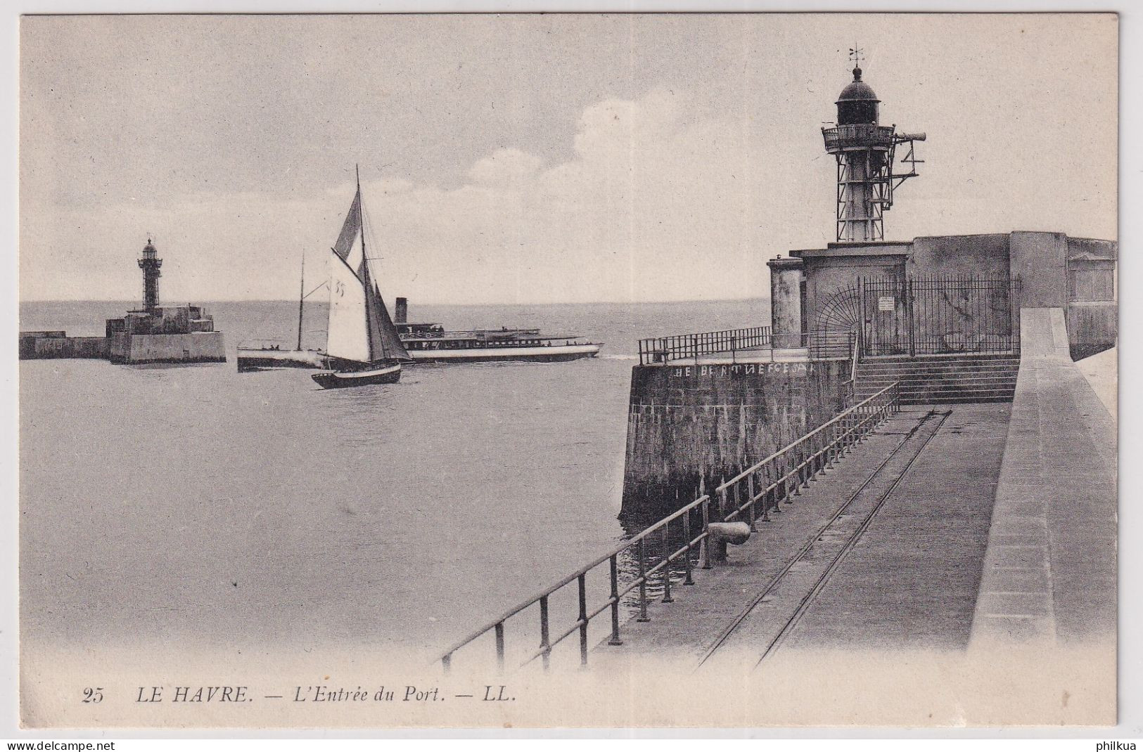 Le Havre - L' Entrée Du Port - Harbour