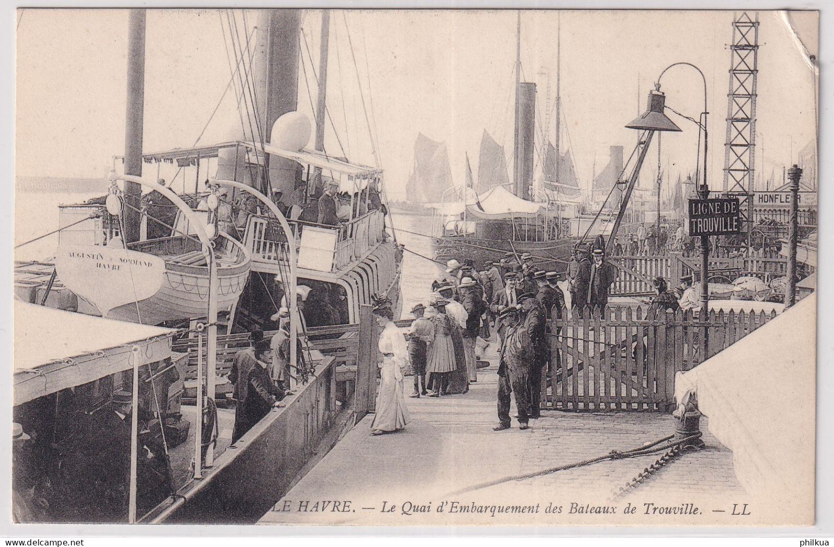 Le Havre - Le Quai D'Embarquement Des Bateaux De Trouville - Portuario