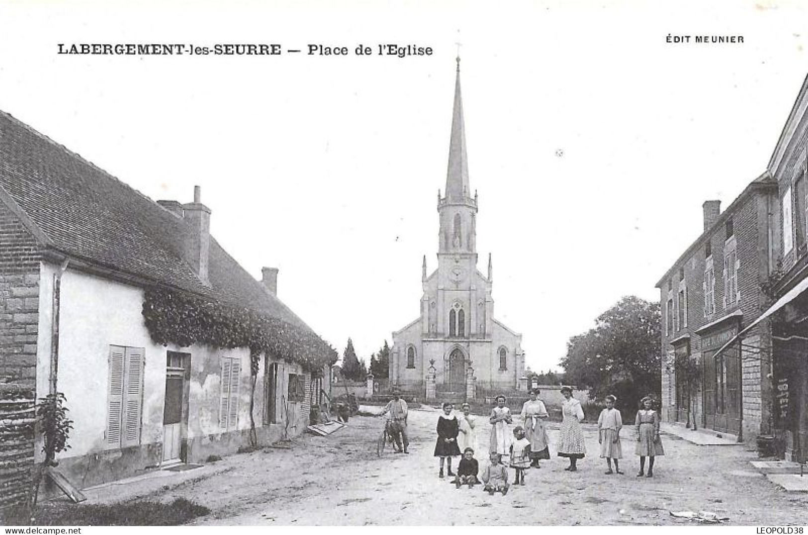 LABERGEMENT Place De L'Eglise - Autres & Non Classés