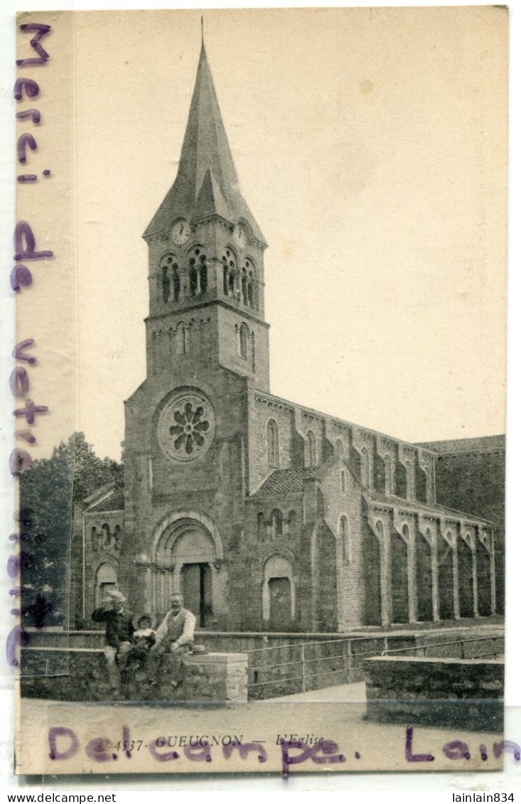 - 4537 - GUEUGNON - ( Sâone Et Loire ), L'Eglise, Animation, Propre, épaisse, Non écrite, TTBE, Scans. - Gueugnon