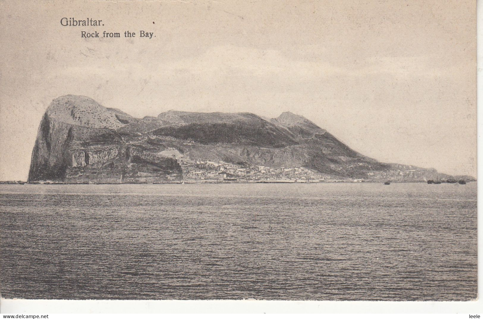 A92. Vintage Postcard. Gibraltar. The Rock From The Bay. - Gibraltar