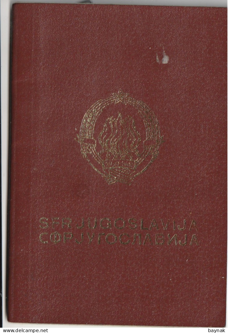 PM104 -   SFR YUGOSLAVIA   --  PASSPORT    -  MAN  - 1986  --  VISA:   MALAYSIA, SINGAPORE, THAILAND, ANTIGUA & BARBUDA - Documentos Históricos