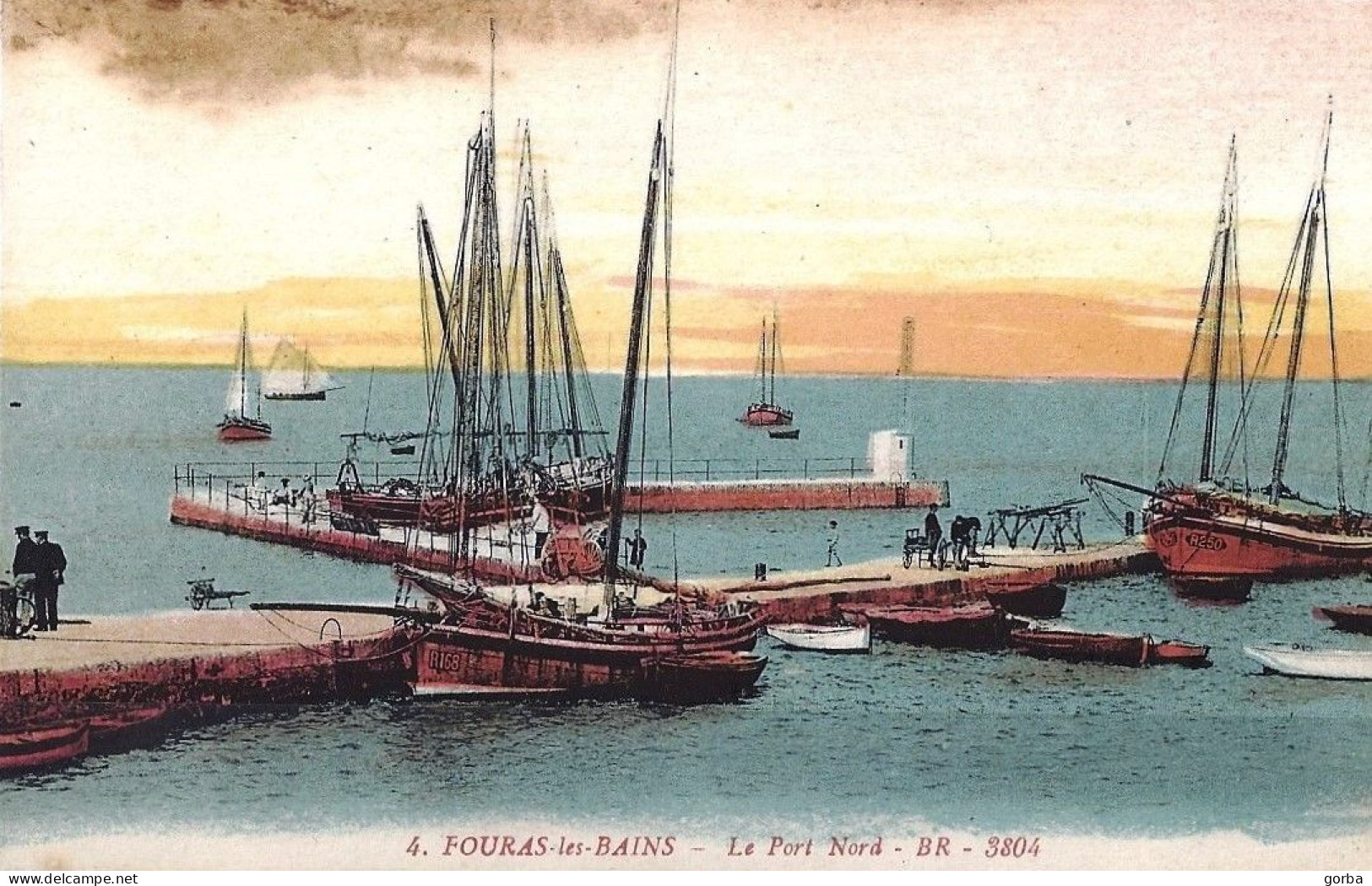 *CPA - 17 - FOURAS Les BAINS - Le Port Nord - Fouras-les-Bains