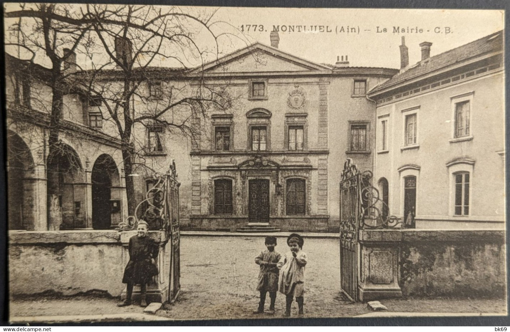 Montluel La Mairie - Montluel