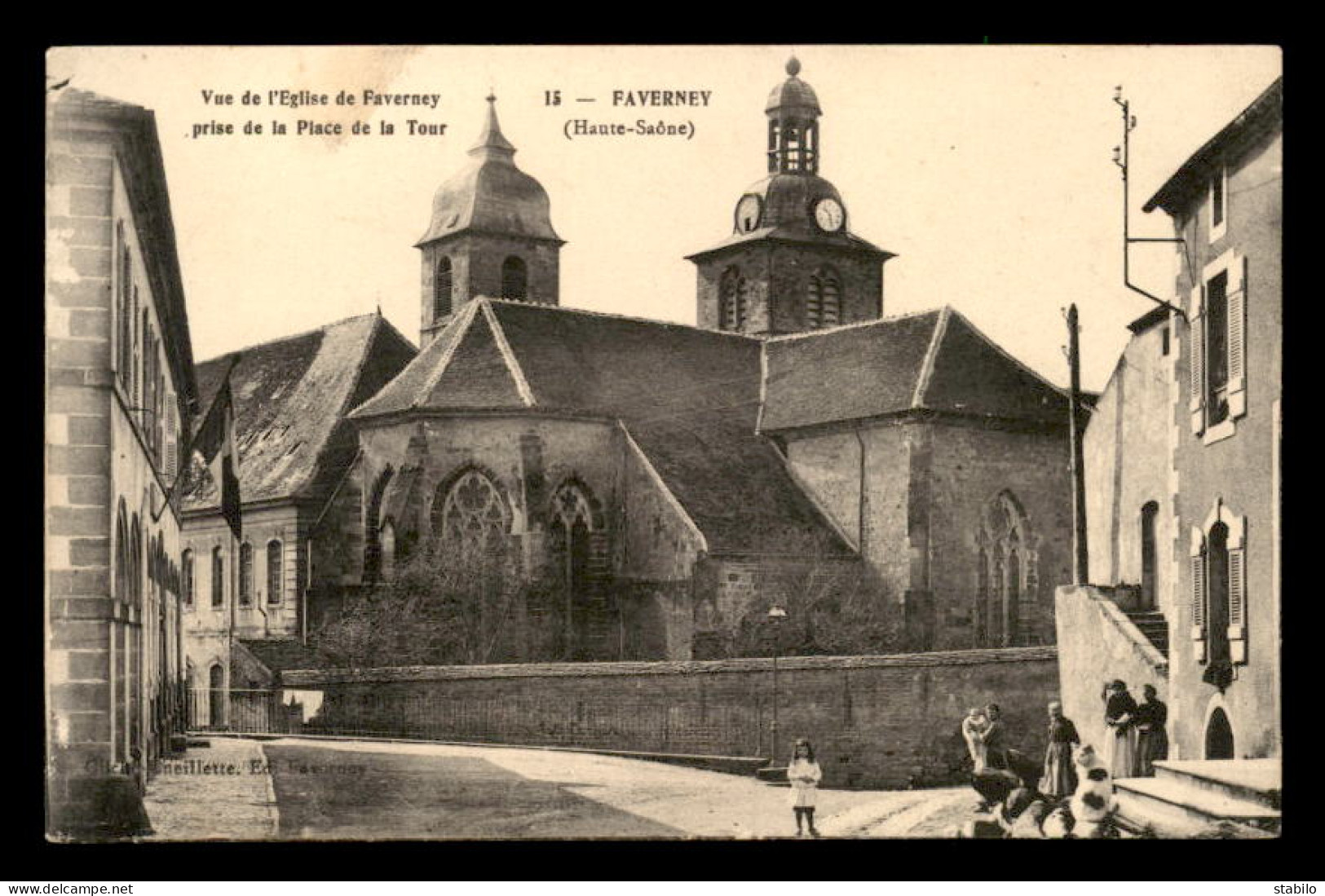 70 - FAVERNEY - L'EGLISE ET PLACE DE LA TOUR - Autres & Non Classés