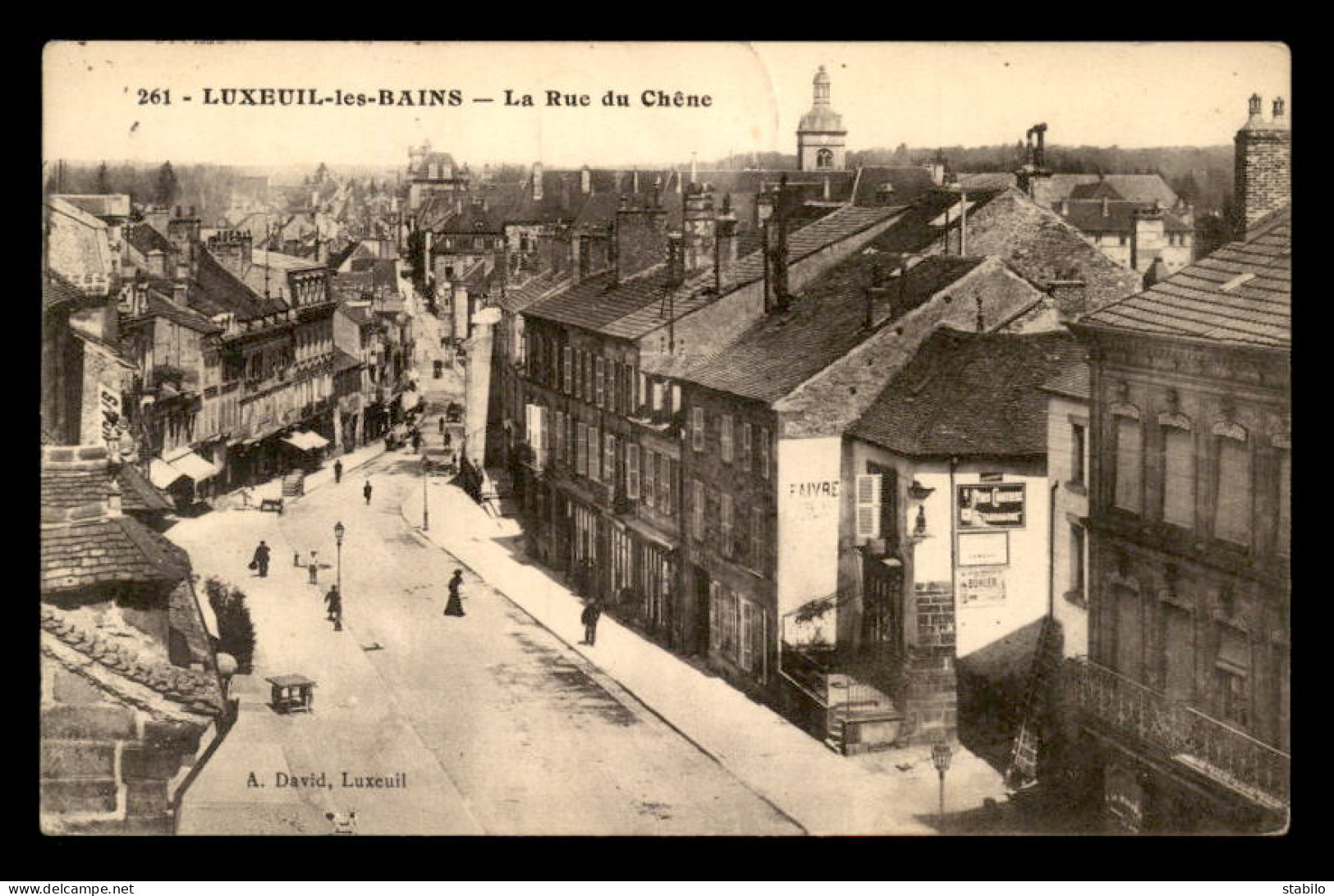 70 - LUXEUIL-LES-BAINS - LA RUE DU CHENE - Luxeuil Les Bains