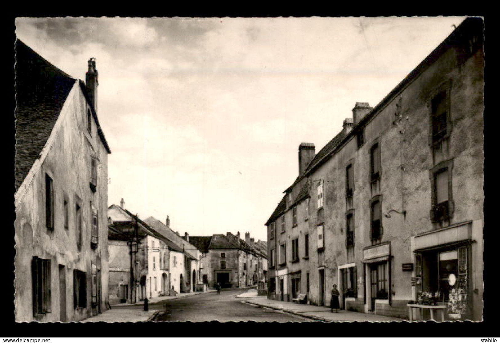 70 - FAVERNEY - RUE H. DRUAIS - Sonstige & Ohne Zuordnung