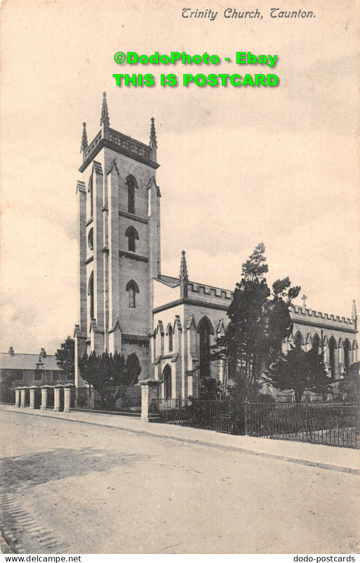 R431615 Taunton. Trinity Church. Montague Cooper. 1928 - World