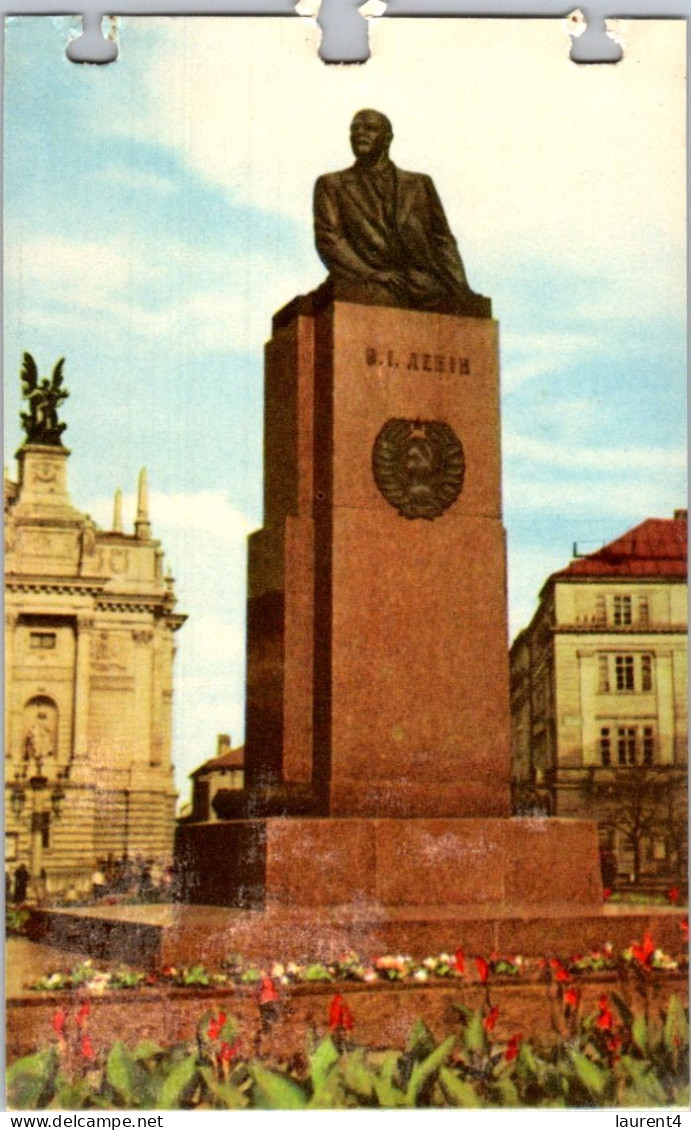 20-4-2024 (2 Z 32) Russia (2 Postcard) Issued From P/c Book (as Seen On Scan) - Vissen & Schaaldieren