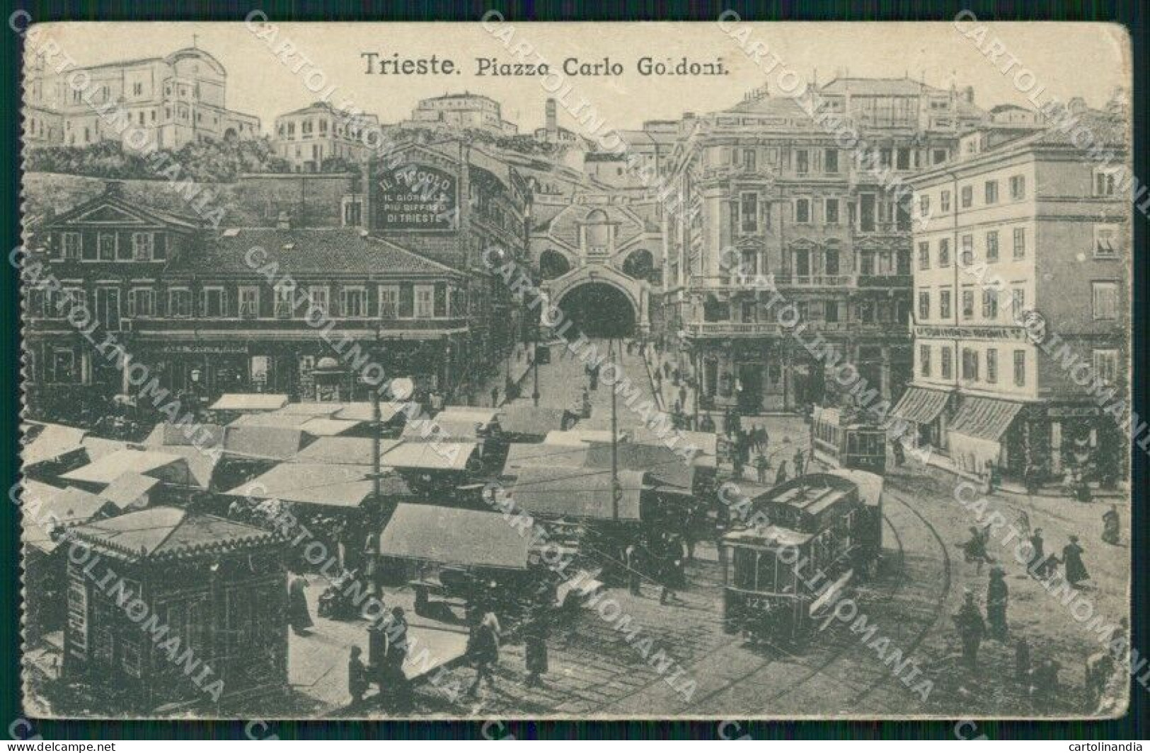 Trieste Città Mercato Tram PIEGHINA Cartolina QT3025 - Trieste