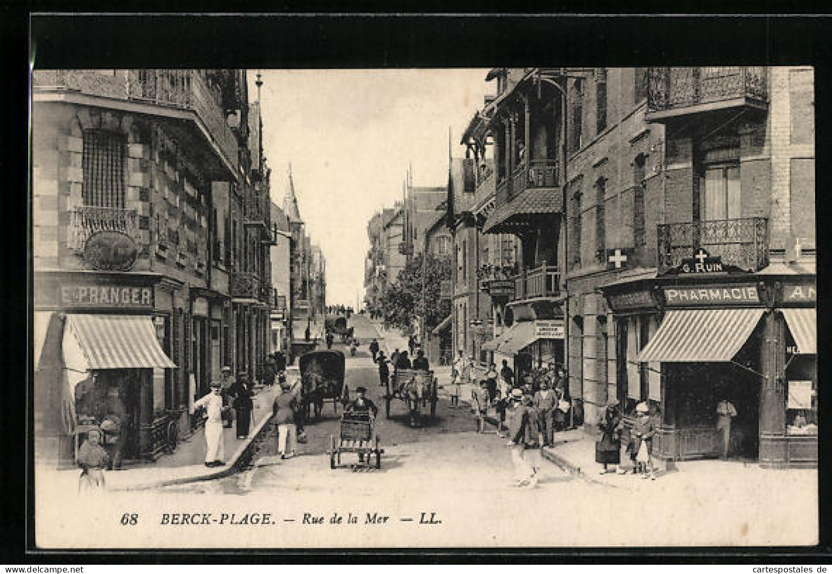 CPA Berck-Plage, Rue De La Mer  - Berck