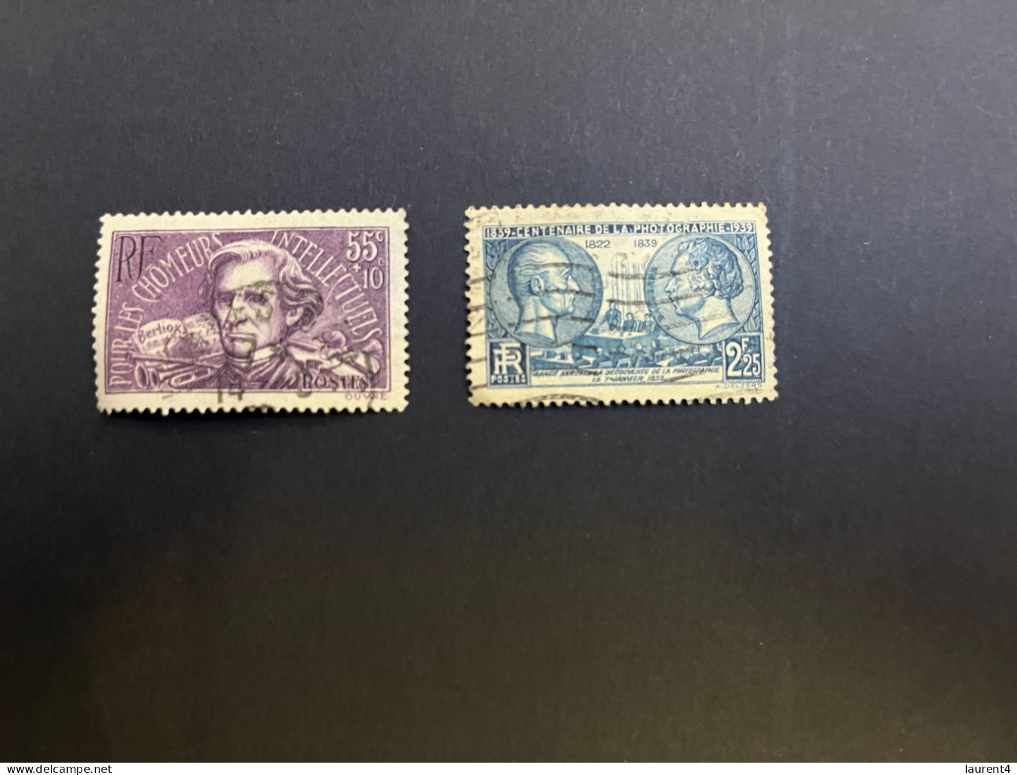 20-4-2024 (stamp) 2 Used Stamp - FRANCE - Art (x 2) - Usados