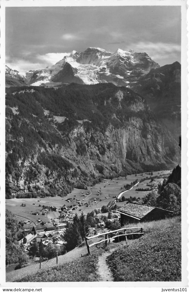 CPSM Lauterbrunnen Am Alpweg Jungfrau      L2865 - Lauterbrunnen
