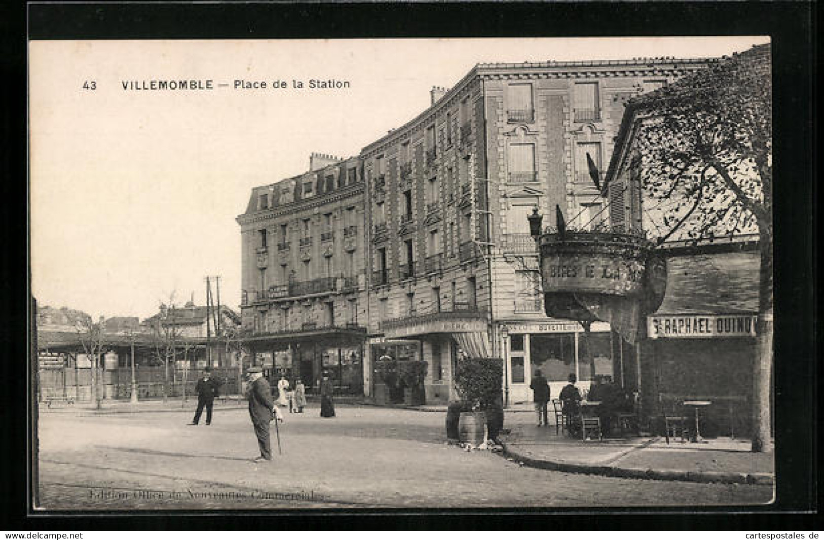 CPA Villemomble, Place De La Station  - Villemomble