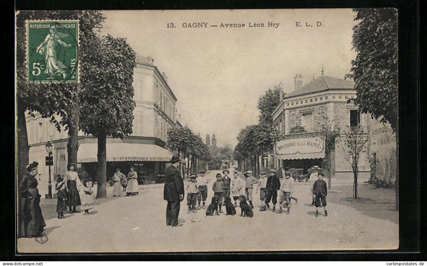 CPA Gagny, Avenue Léon Bry  - Gagny