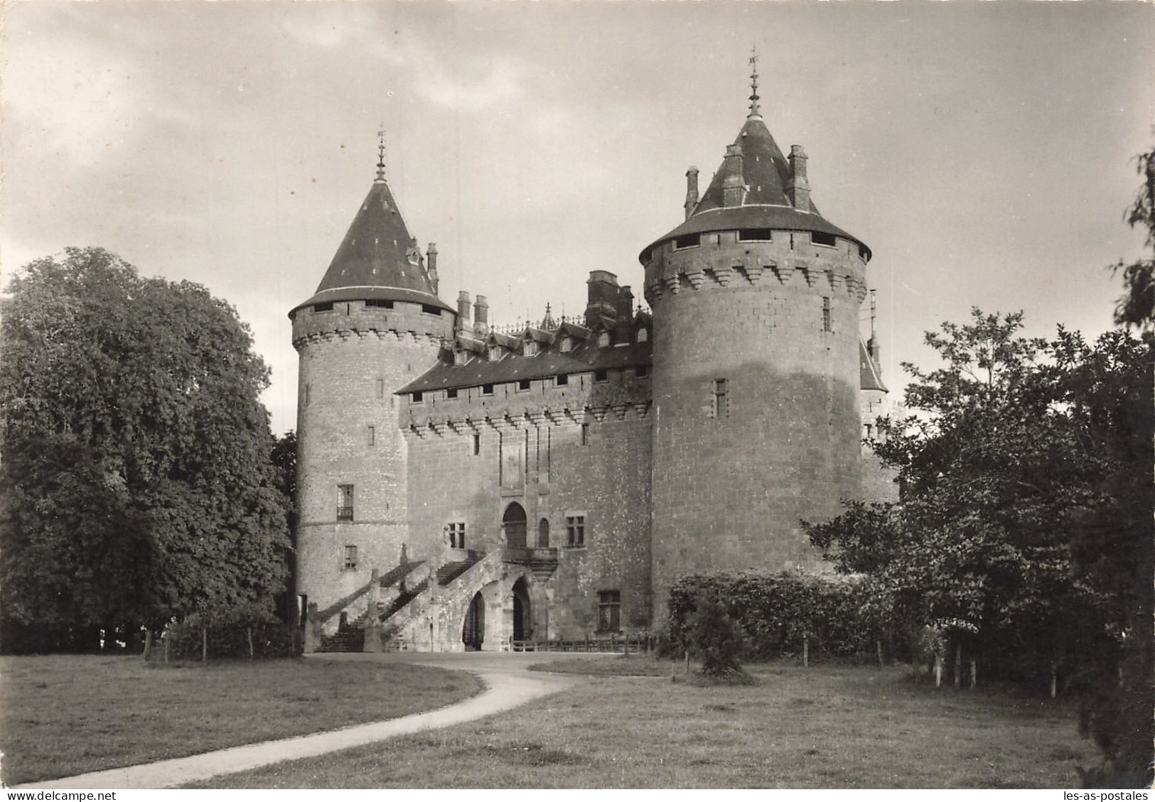 35 COMBOURG LE CHÂTEAU - Combourg