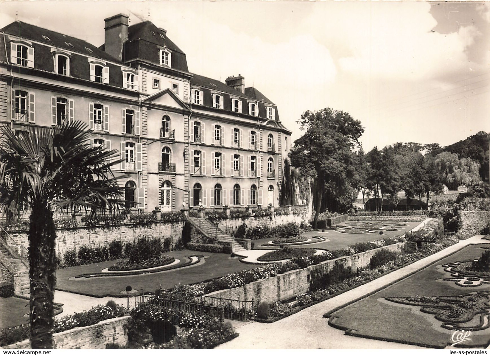 56  VANNES LE CHÂTEAU DE L HERMINE - Vannes