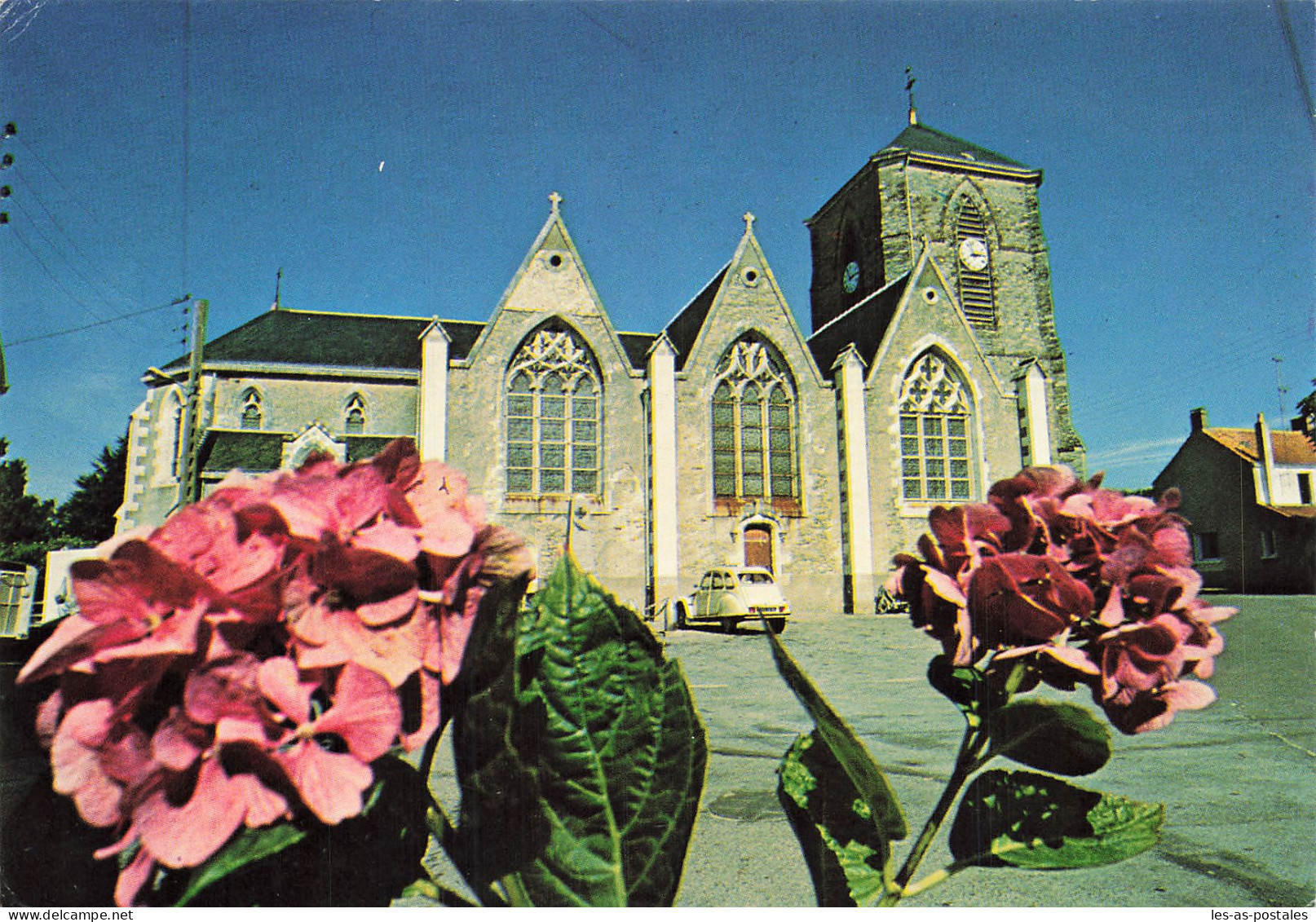 44 LA PLAINE SUR MER EGLISE - La-Plaine-sur-Mer