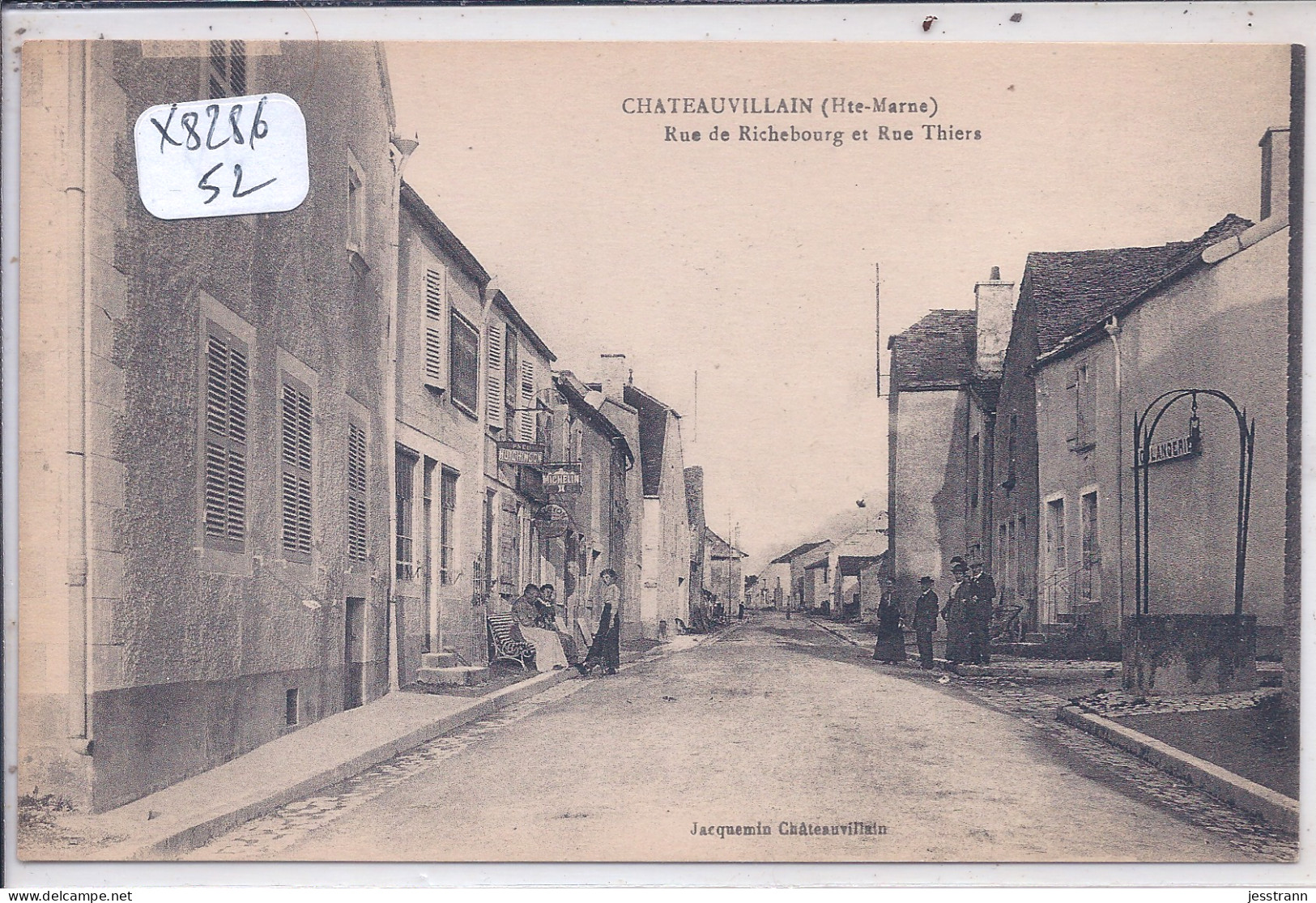 CHATEAUVILLAIN- RUE DE RICHEBOURG ET RUE THIERS - Chateauvillain