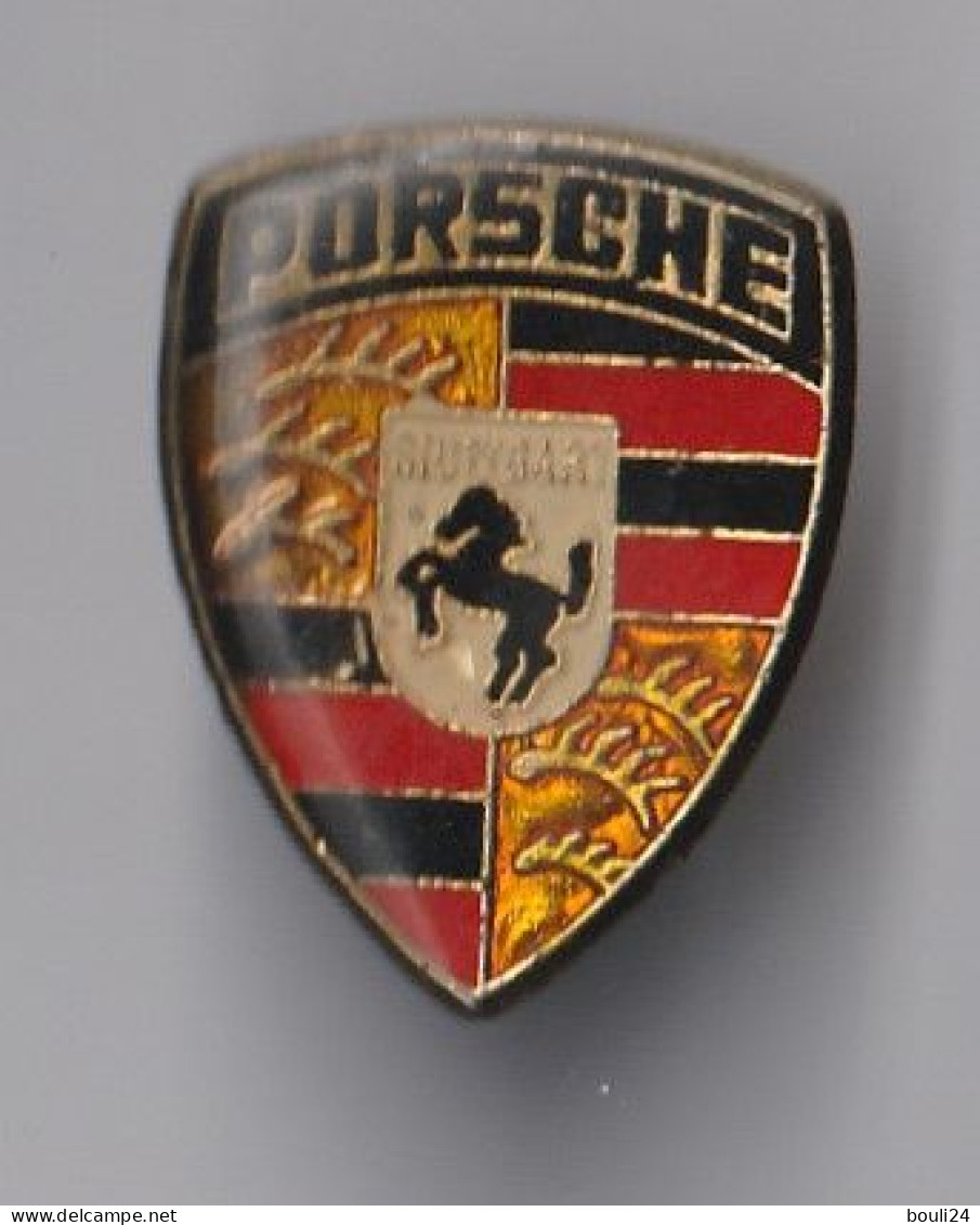 PIN'S   THEME  AUTOMOBILE  LOGO PORSCHE VARIANTE DE COULEUR  GRAND FORMAT - Porsche