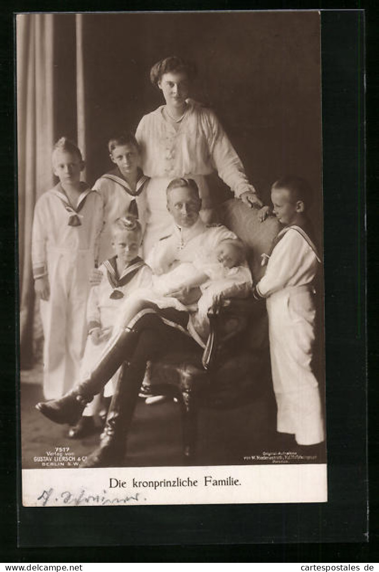 AK Kronprinz Wilhelm Von Preussen, Gruppenfoto Mit Frau Und Kindern  - Royal Families