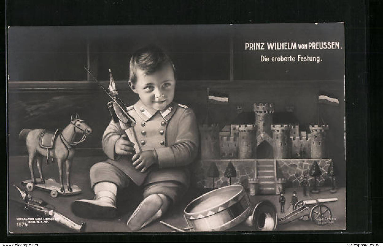 AK Prinz Wilhelm Von Preussen, Mit Spielzeugpferdchen, -soldaten, -trommel, -trompete Und Ritterburg  - Royal Families
