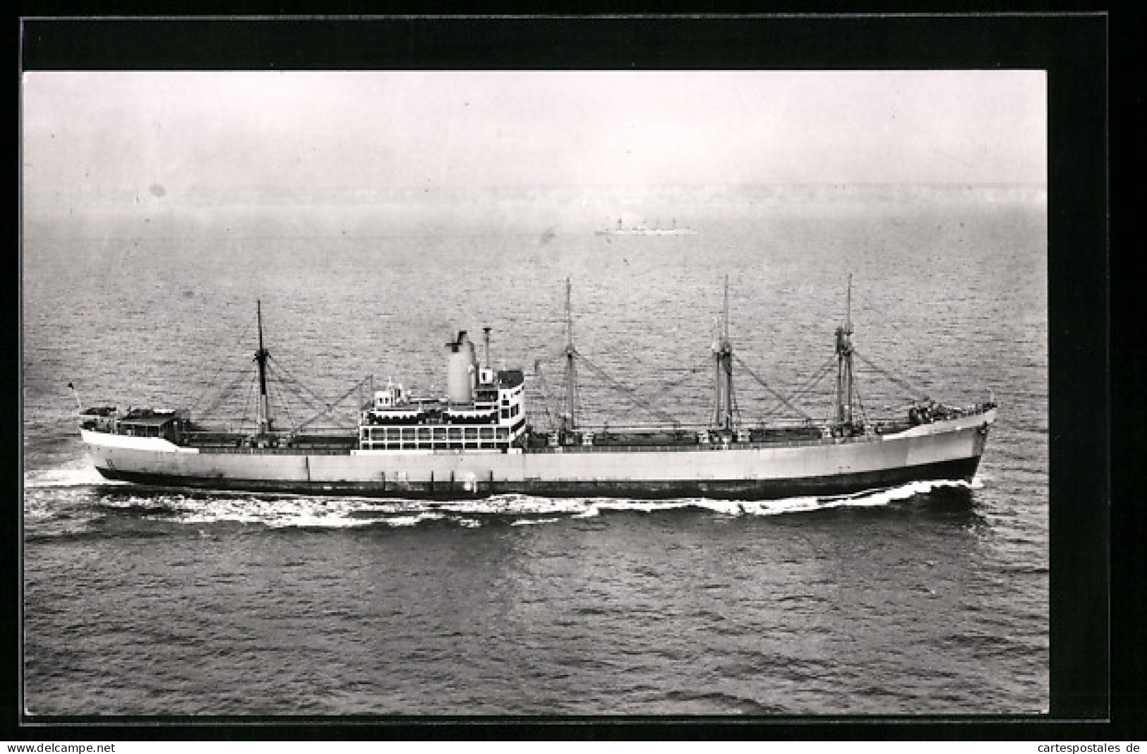 AK Handelsschiff SS Benvorlich Vor Steilküste  - Commerce
