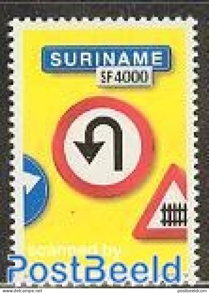 Suriname, Republic 2002 No-turning Traffic Sign 1v, Mint NH, Transport - Traffic Safety - Ongevallen & Veiligheid Op De Weg