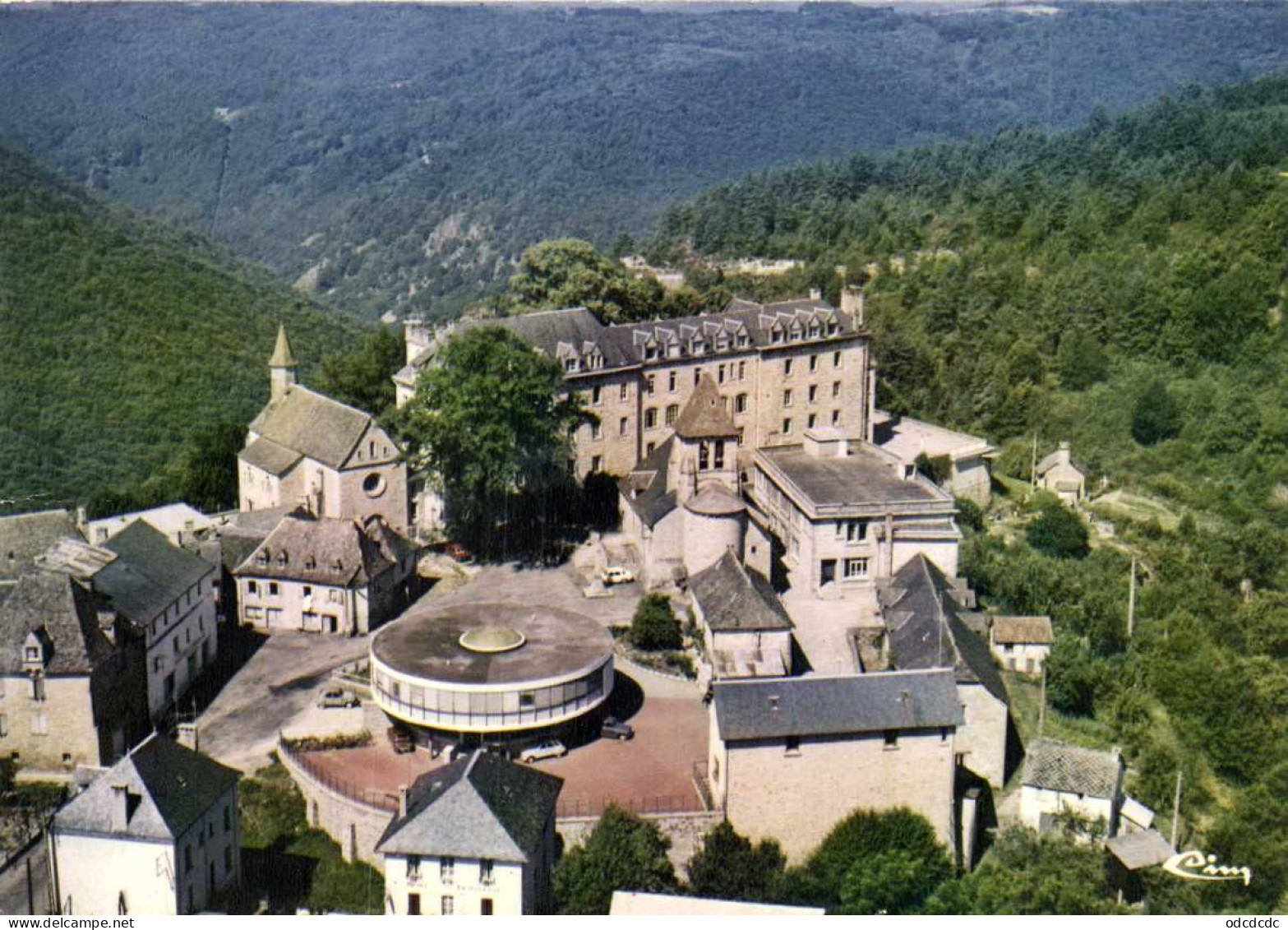 DESTOCKAGE Avant fermeture boutique BON LOT 100 CP Vues aériennes FRANCE  (toutes scannées )