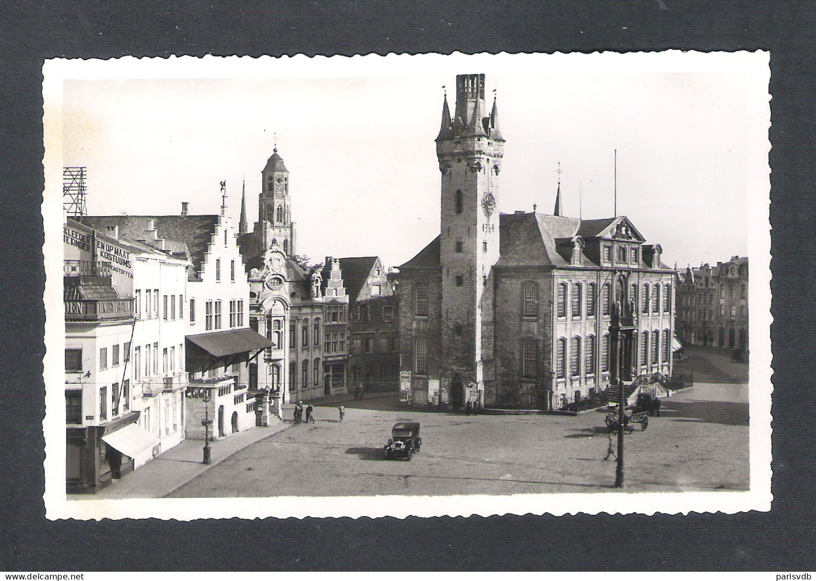 LIER - GROOTE MARKT EN STADHUIS  (11.732) - Lier