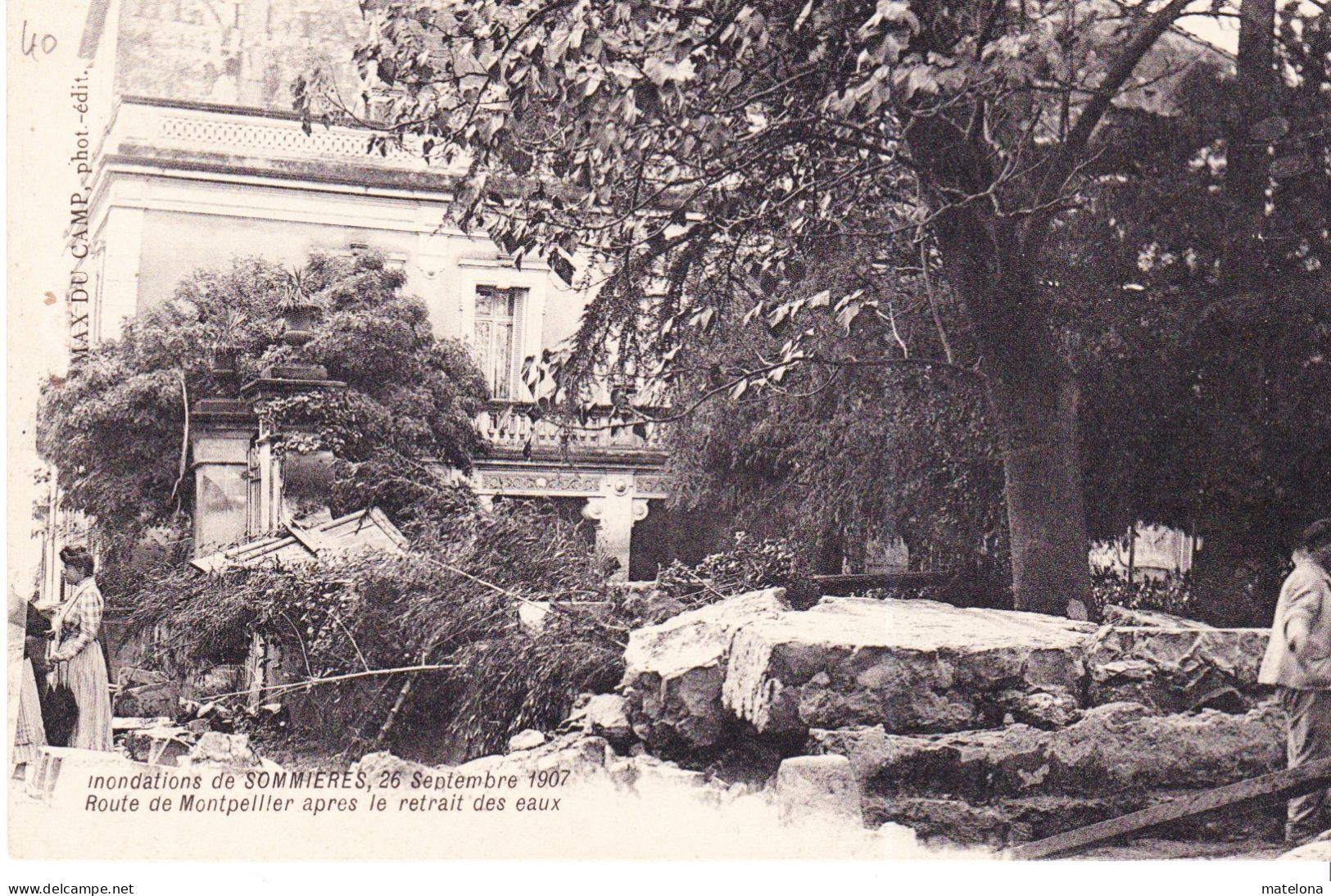 30 - GARD INONDATIONS DE SOMMIERES  26 SEPTEMBRE 1907 ROUTE DE MONTPELLIER APRES LE RETRAIT DES EAUX - Sommières