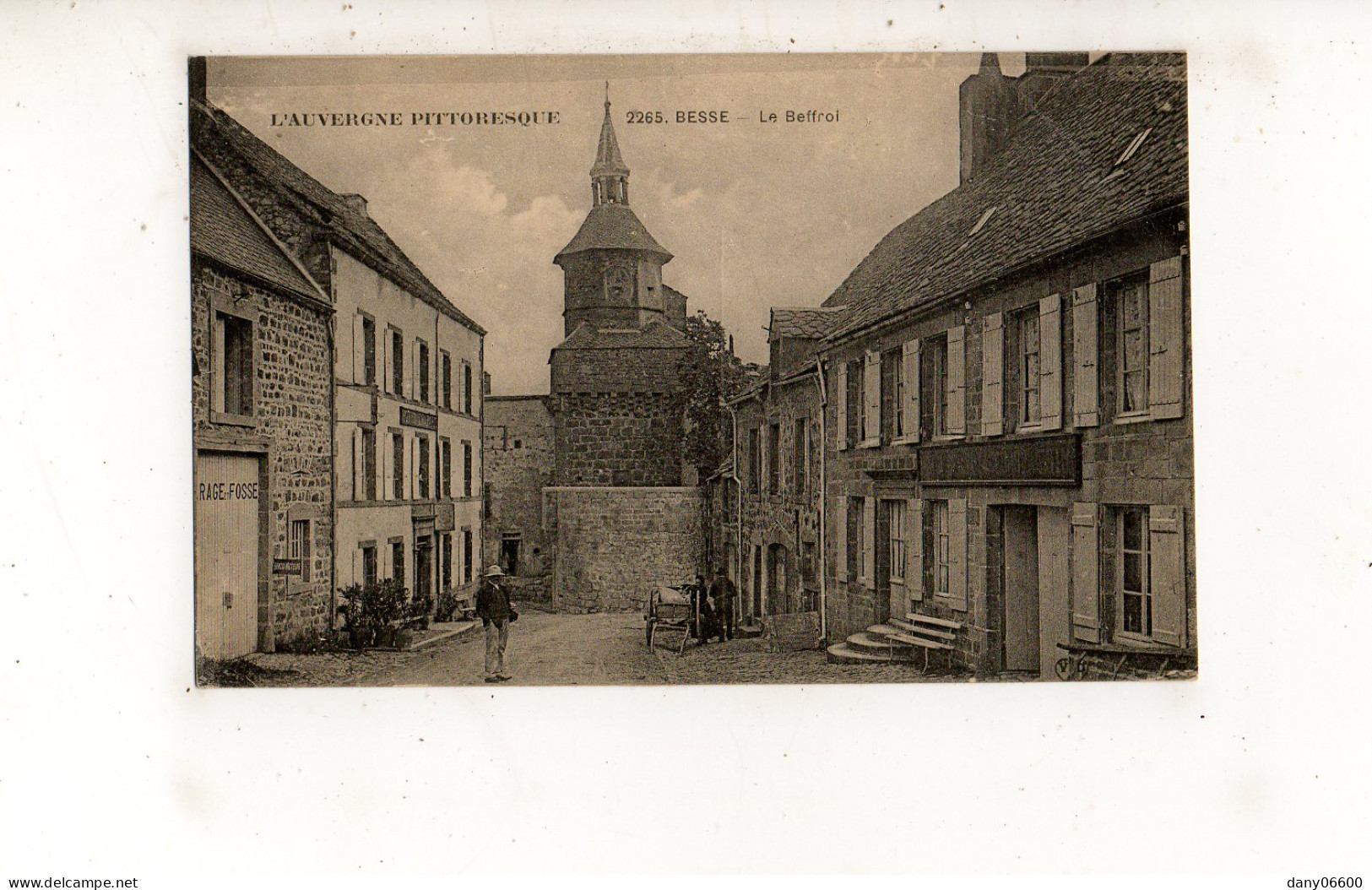 BESSE - Le Beffroi  (carte Animée) - Besse Et Saint Anastaise