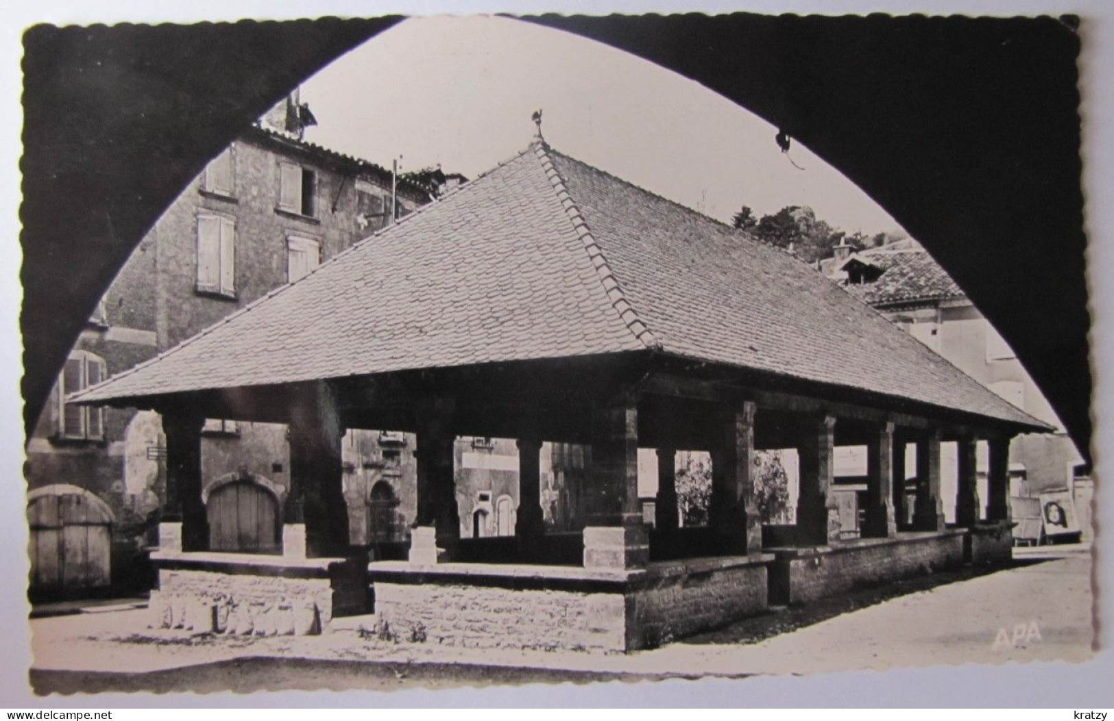 FRANCE - TARN ET GARONNE - CAYLUS - La Vieille Halle Vue Des Couverts - 1960 - Caylus