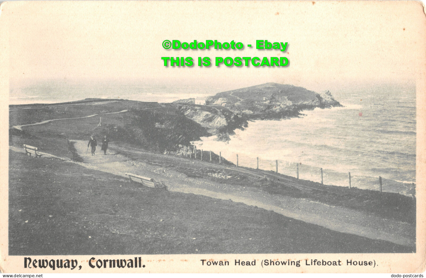 R435161 Cornwall. Newquay. Towan Head. Showing Lifeboat House. The London Stereo - Altri & Non Classificati